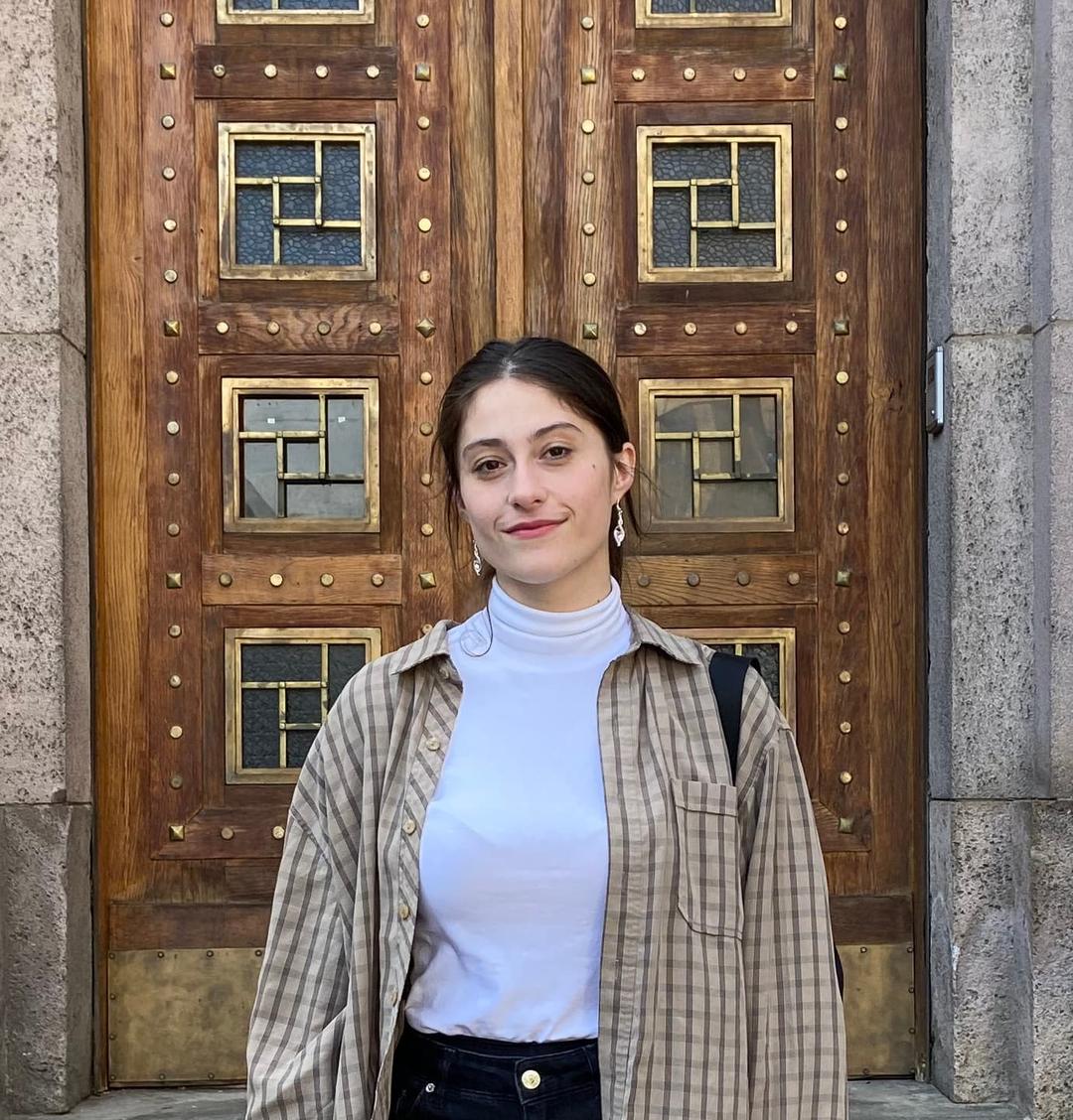 Преподаватель Лилиана